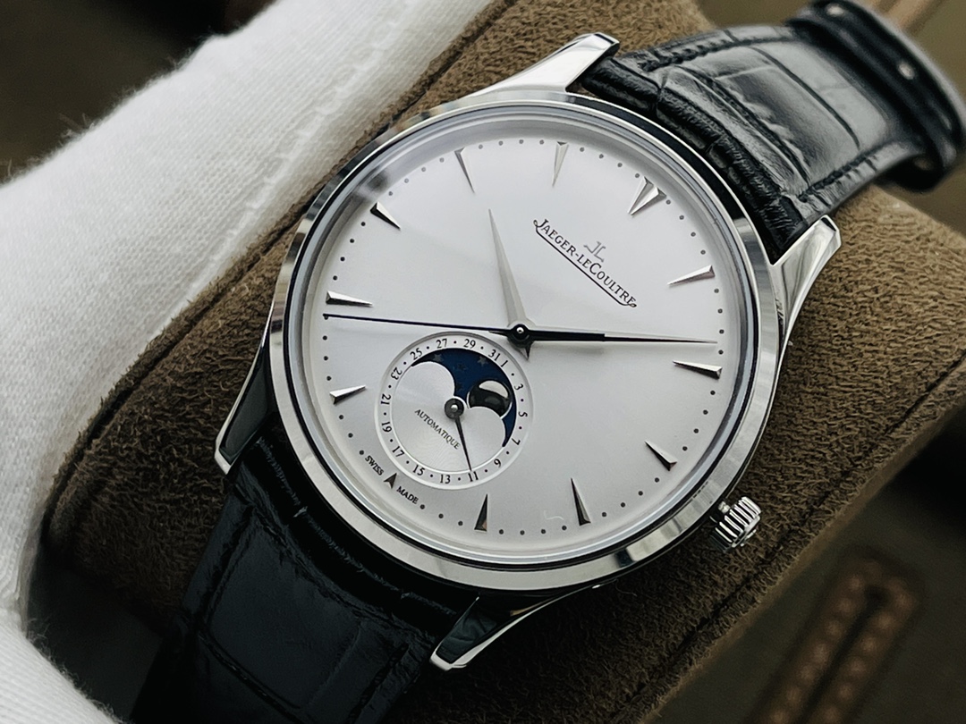 Jaeger-LeCoultre Master Control Moonphase 39 mm Watch – IW-0503 - Image 3