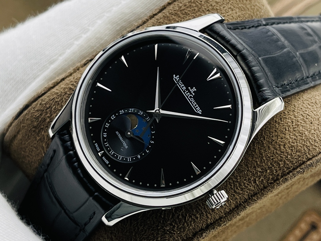 Jaeger-LeCoultre Master Control Moonphase 39 mm Watch – IW-0502 - Image 3