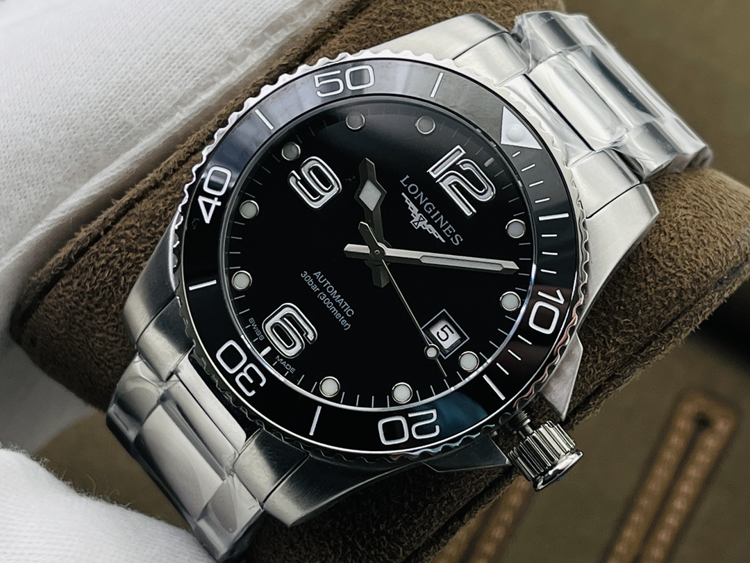 Longines Classic 41 mm Watch – IW-0759 - Image 3