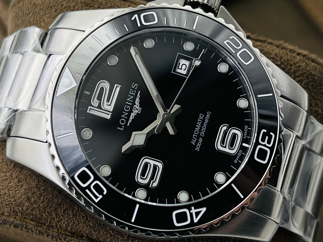 Longines Classic 41 mm Watch – IW-0759 - Image 4