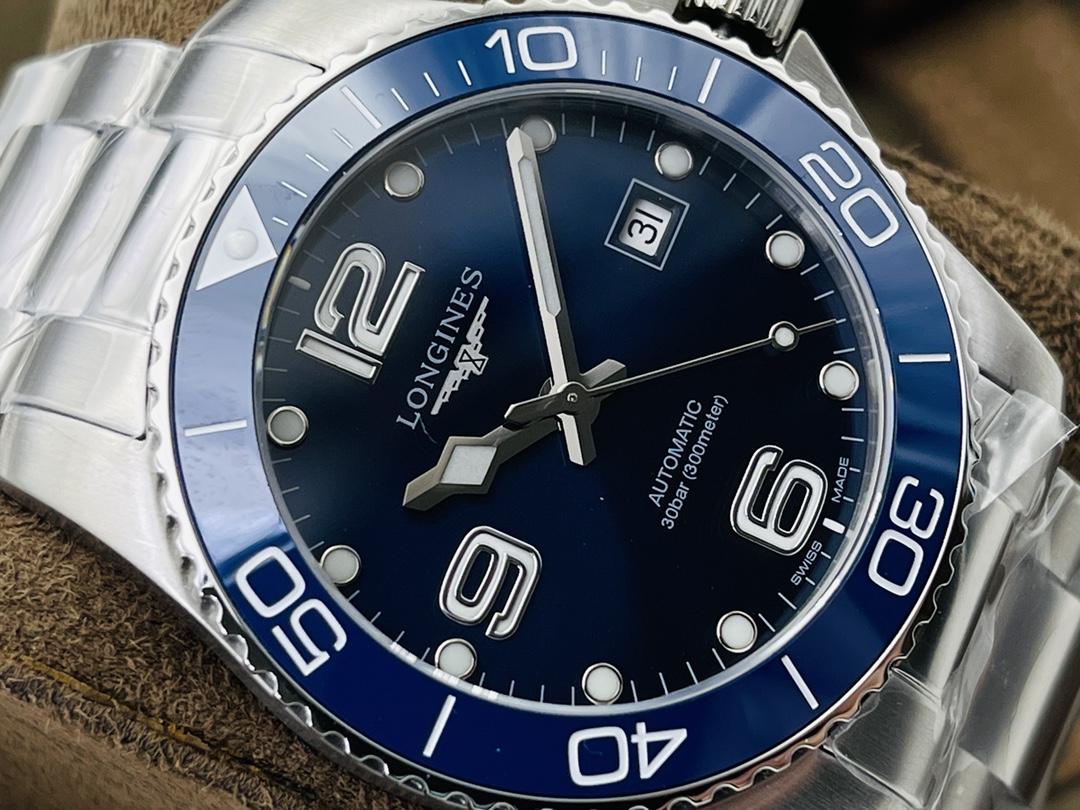 Longines Classic 41 mm Watch – IW-0758 - Image 4