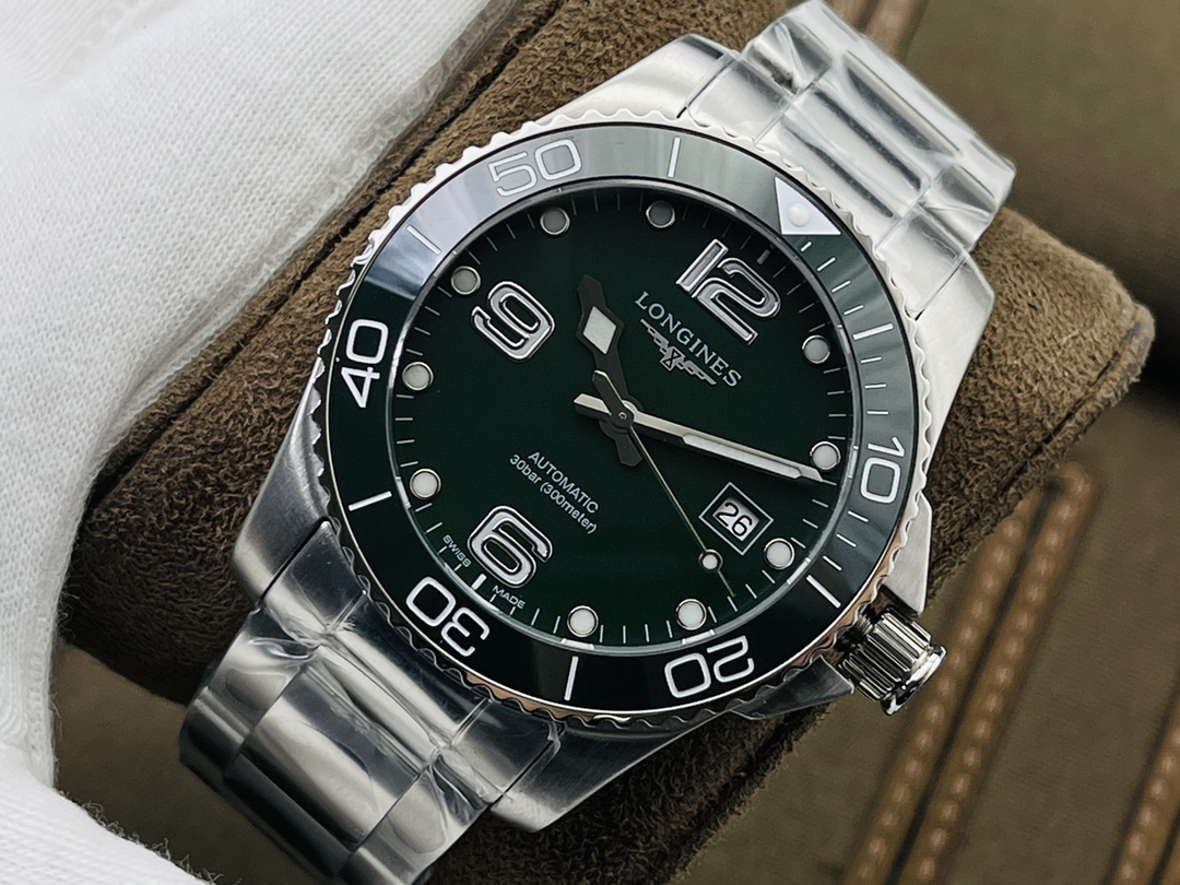 Longines Classic 41 mm Watch – IW-0757 - Image 3