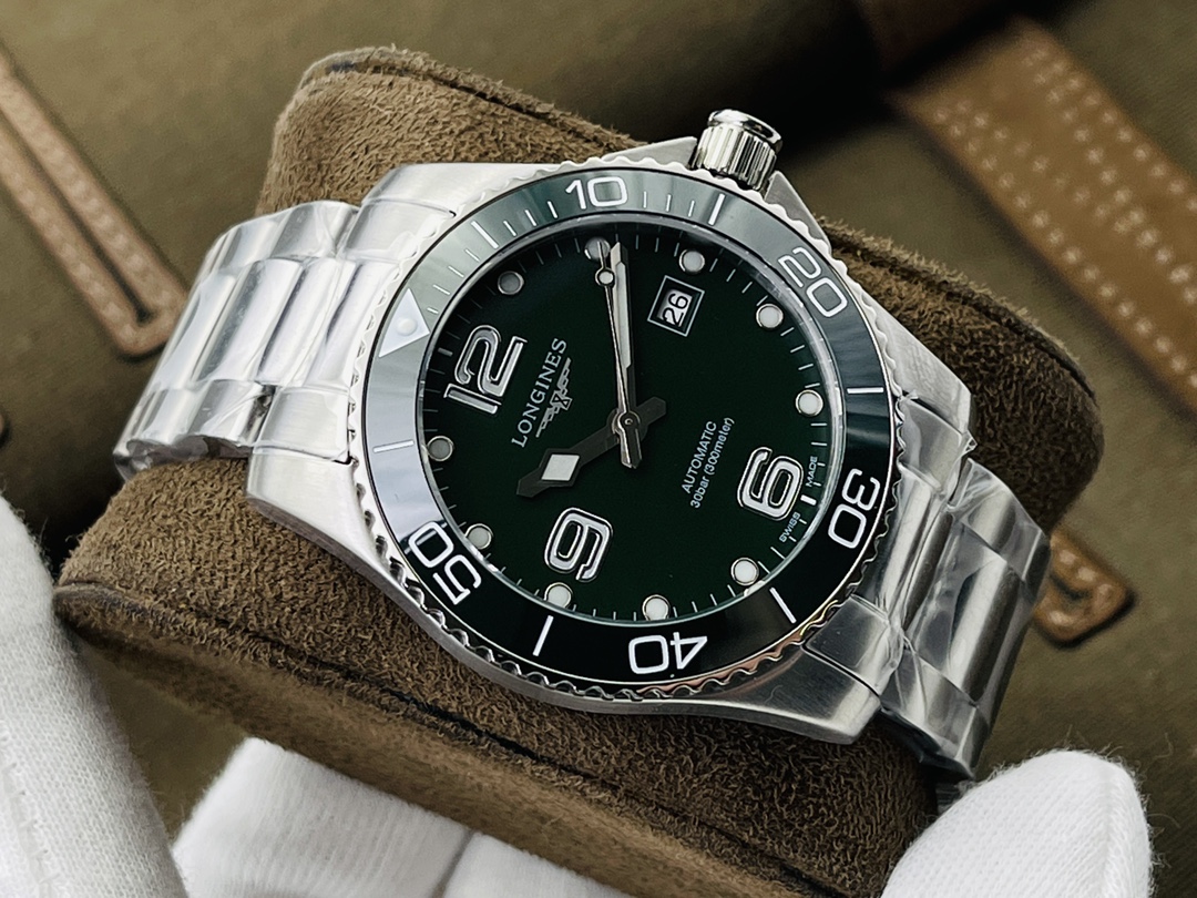 Longines Classic 41 mm Watch – IW-0757 - Image 2