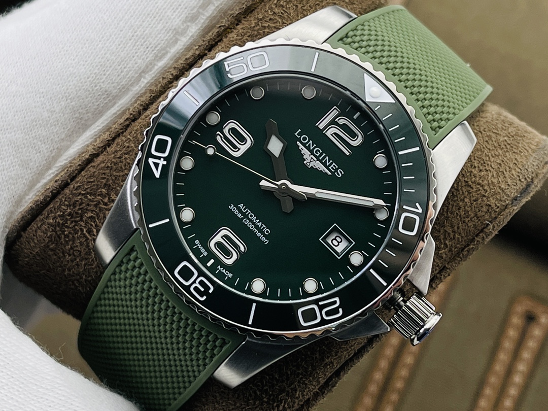 Longines Classic 41 mm Watch – IW-0754 - Image 3