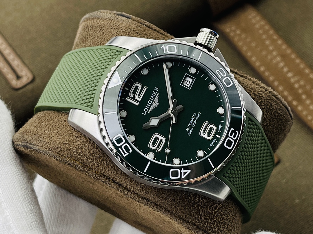 Longines Classic 41 mm Watch – IW-0754 - Image 2