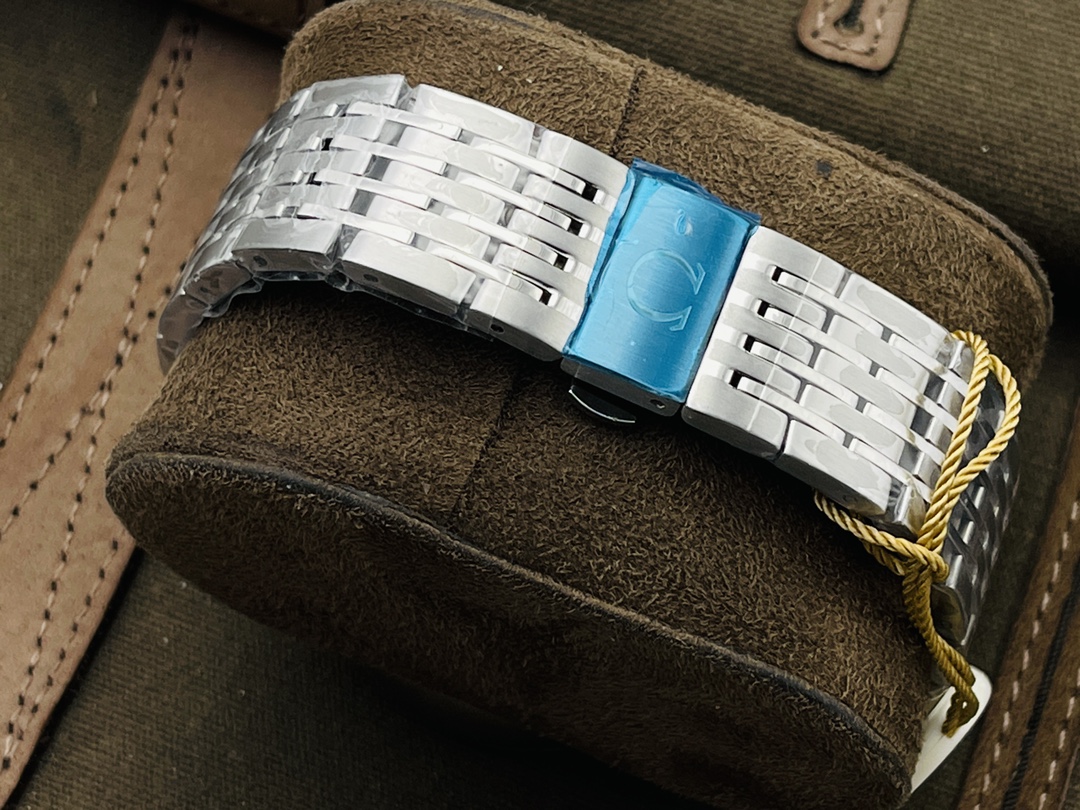 Omega Classic 41 mm Watch – IW-1478 - Image 9