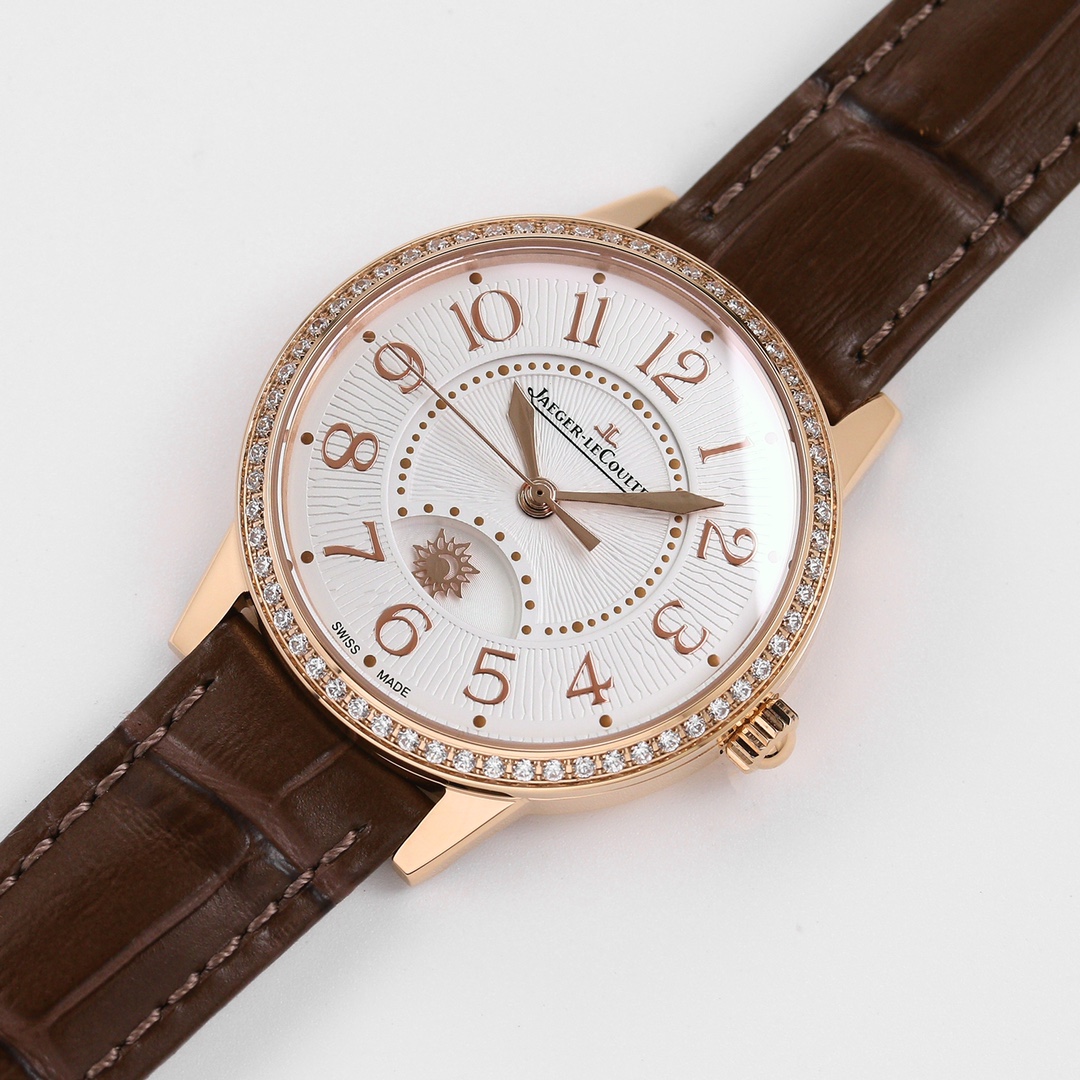 Jaeger-LeCoultre Classic Diamond-Set 34 mm Watch – IW-0543 - Image 4