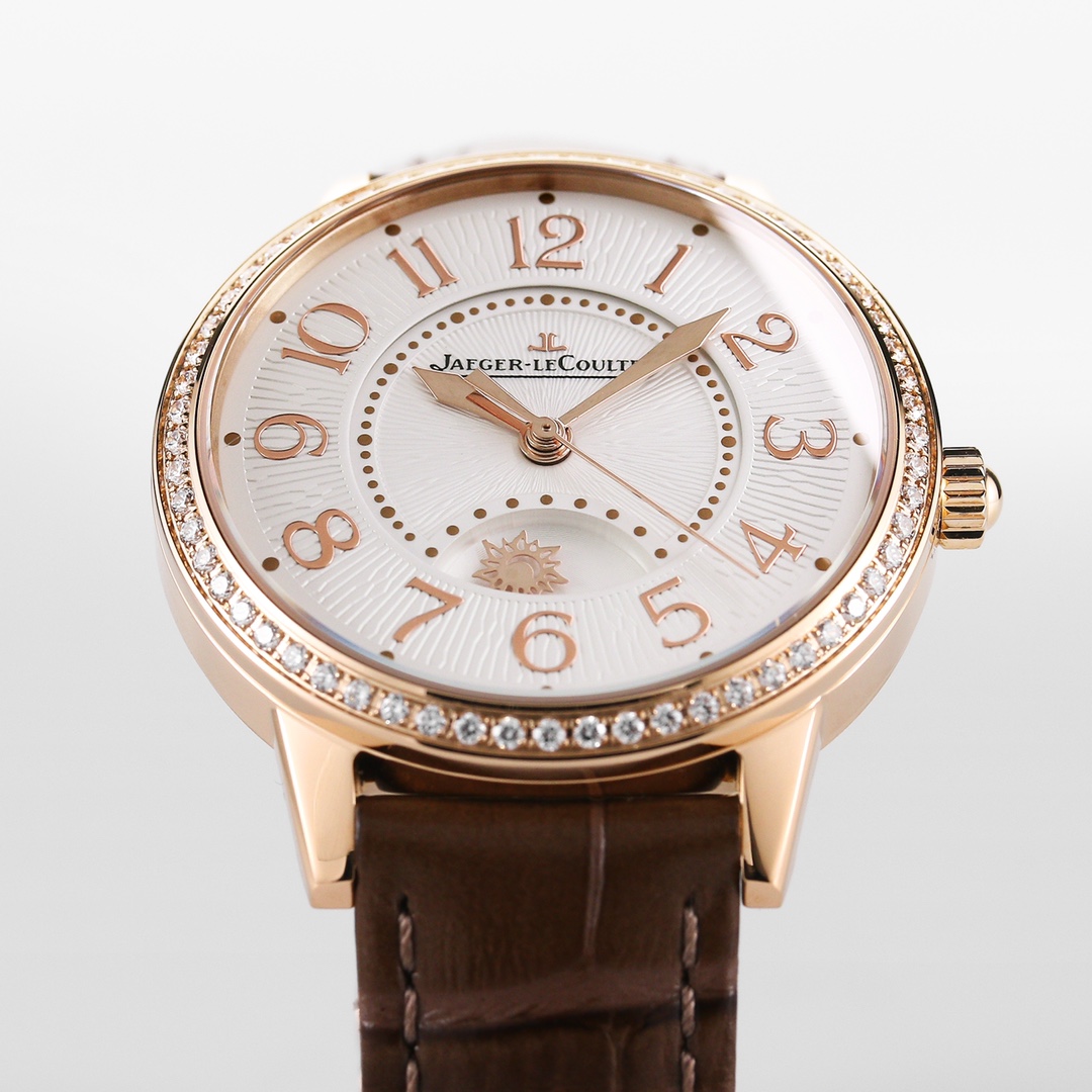 Jaeger-LeCoultre Classic Diamond-Set 34 mm Watch – IW-0543 - Image 3
