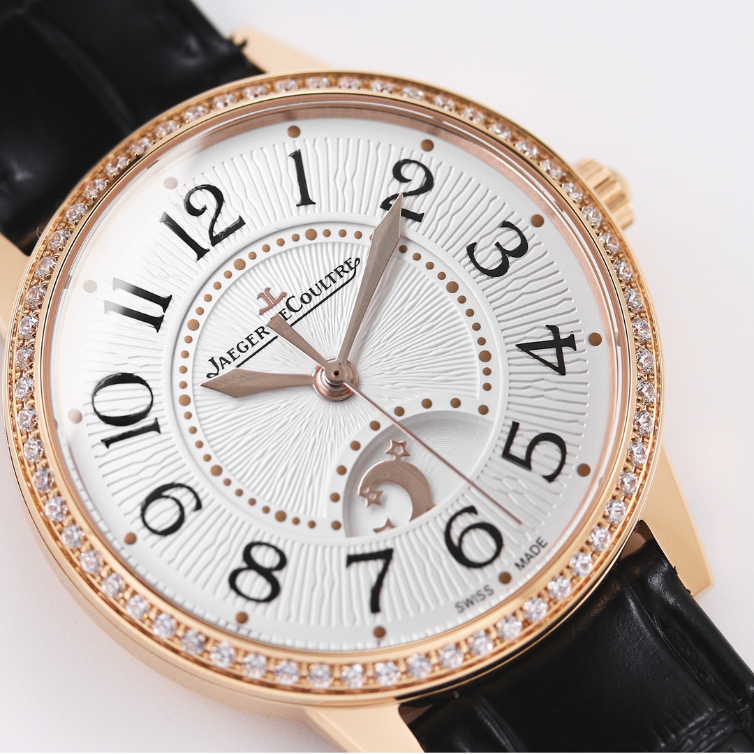 Jaeger-LeCoultre Classic Diamond-Set 34 mm Watch – IW-0542 - Image 5
