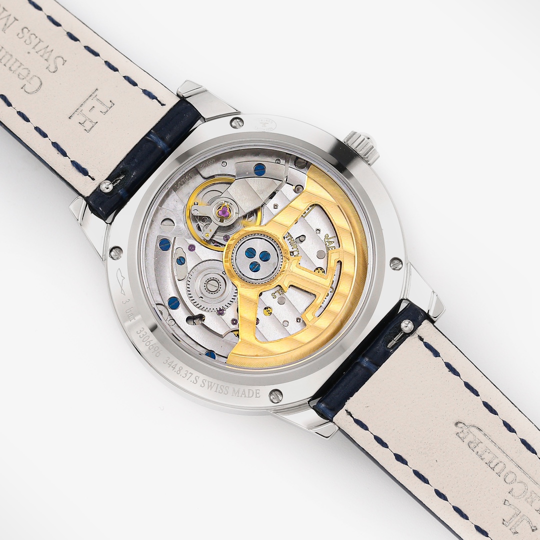Jaeger-LeCoultre Classic Diamond-Set 34 mm Watch – IW-0540 - Image 8