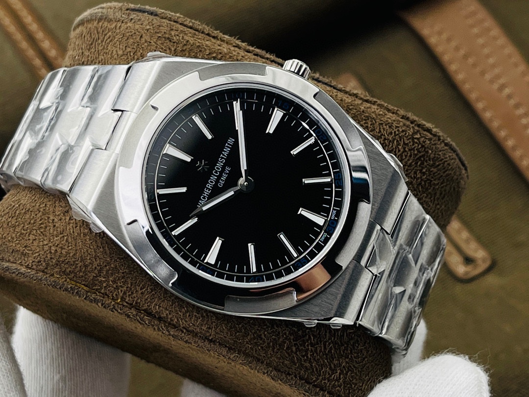 Overseas 40 mm Watch – IW-1163 - Image 2