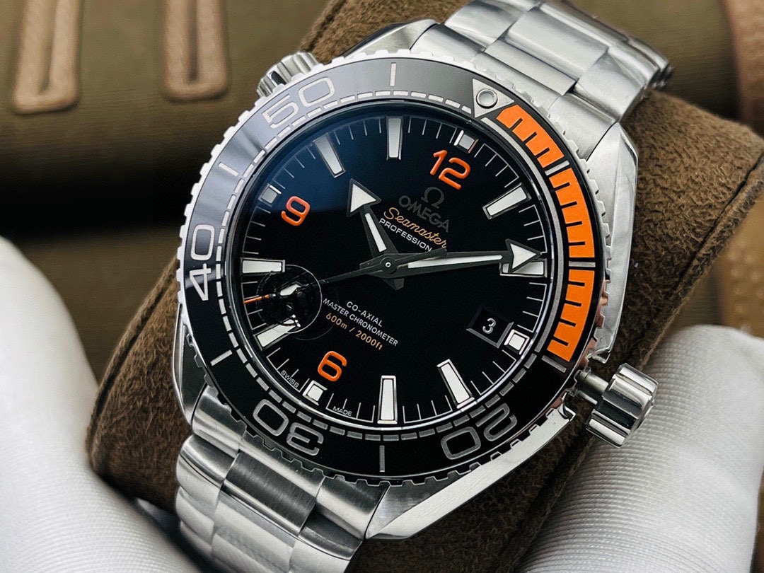 Omega Classic Watch – IW-1484 - Image 3