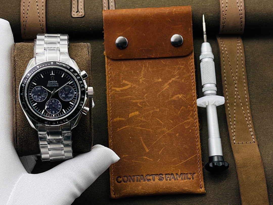 Omega Speedmaster Chronograph 40 mm Watch – IW-1456