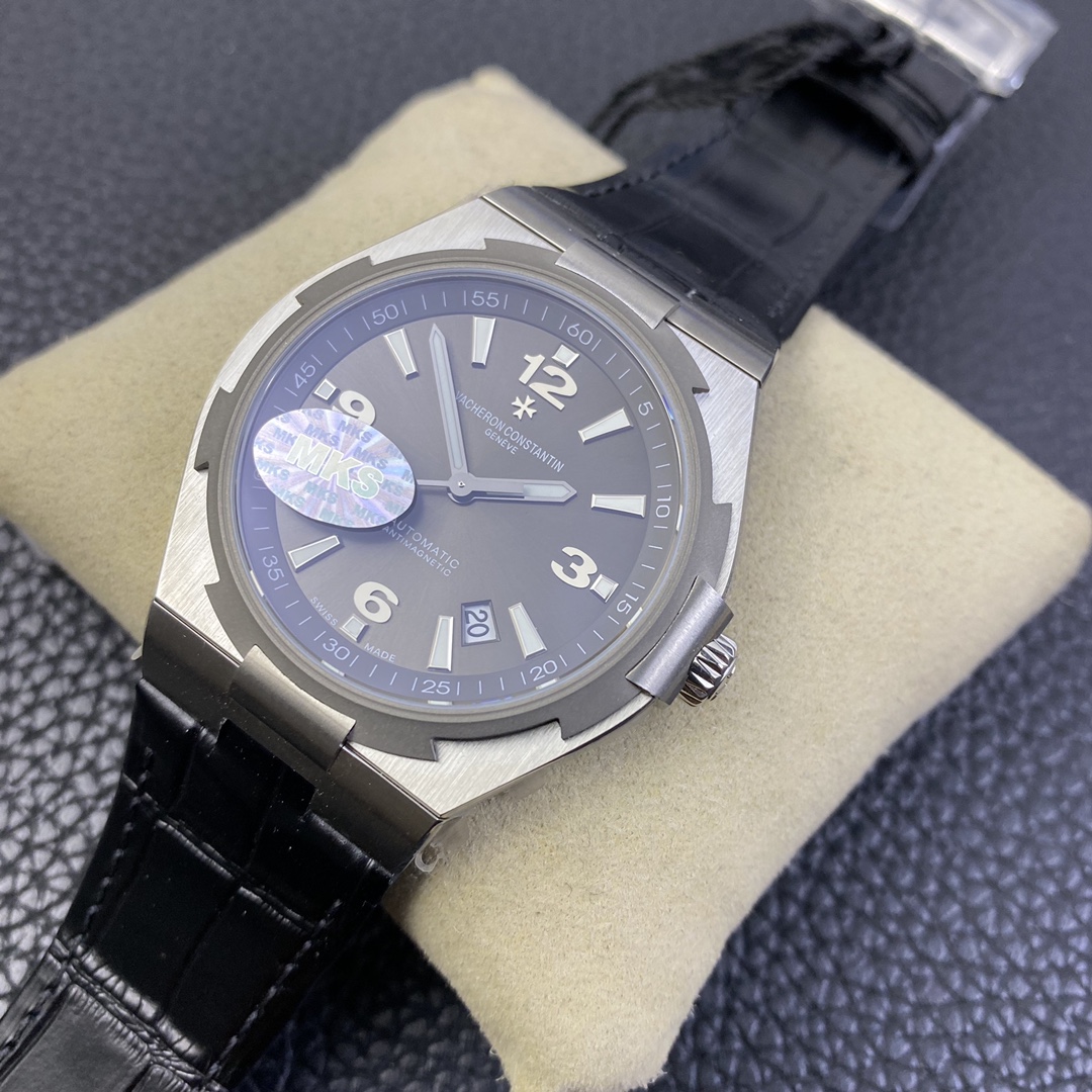 Vacheron Constantin Overseas Luminous 42 mm Watch – IW-0988 - Image 3