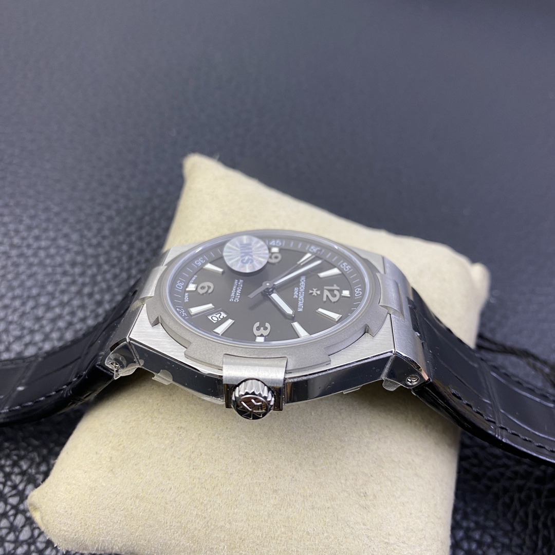 Vacheron Constantin Overseas Luminous 42 mm Watch – IW-0988 - Image 5