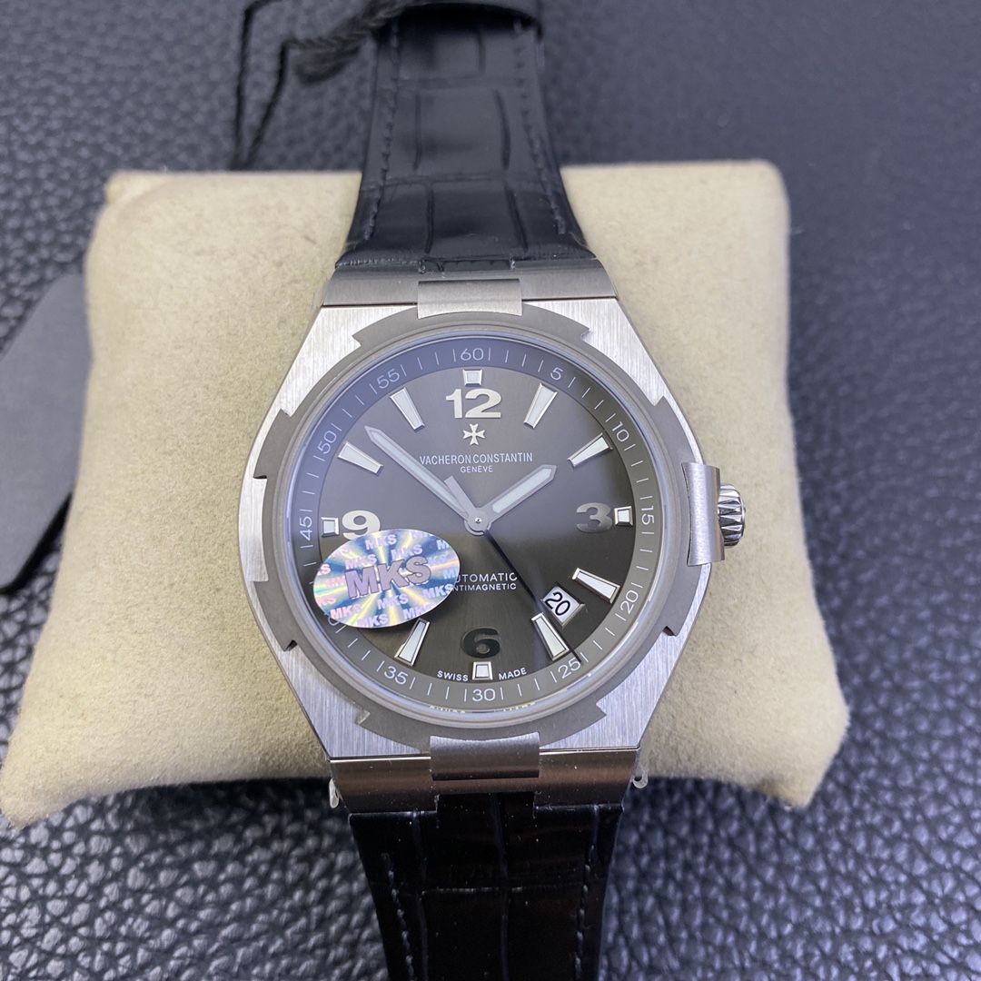 Vacheron Constantin Overseas Luminous 42 mm Watch – IW-0988