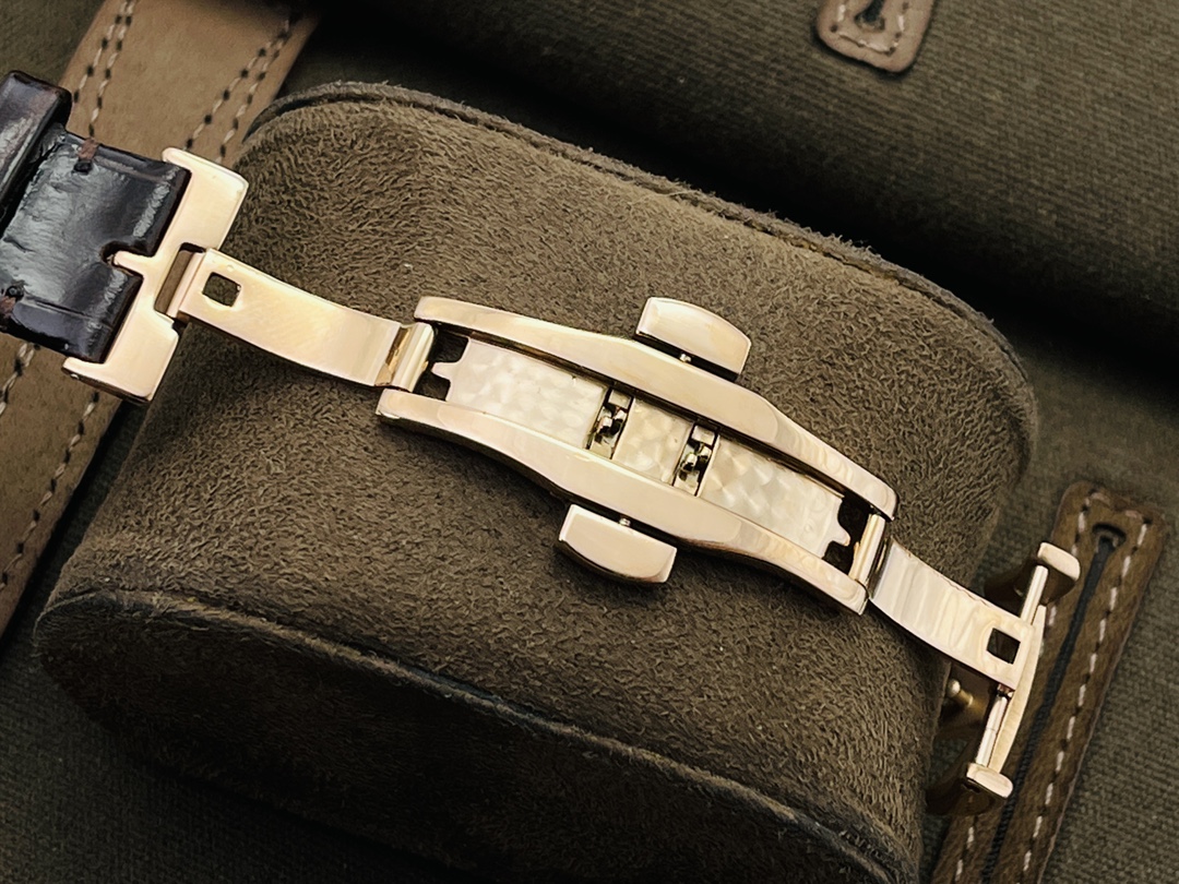 Vacheron Constantin Classic Chronograph 41 mm Watch – IW-1073 - Image 8