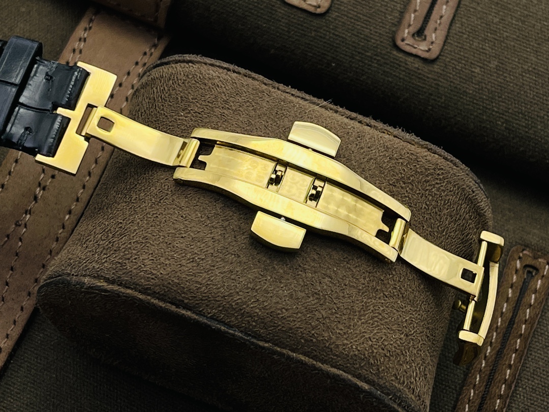 Vacheron Constantin Classic Chronograph 41 mm Watch – IW-1074 - Image 8