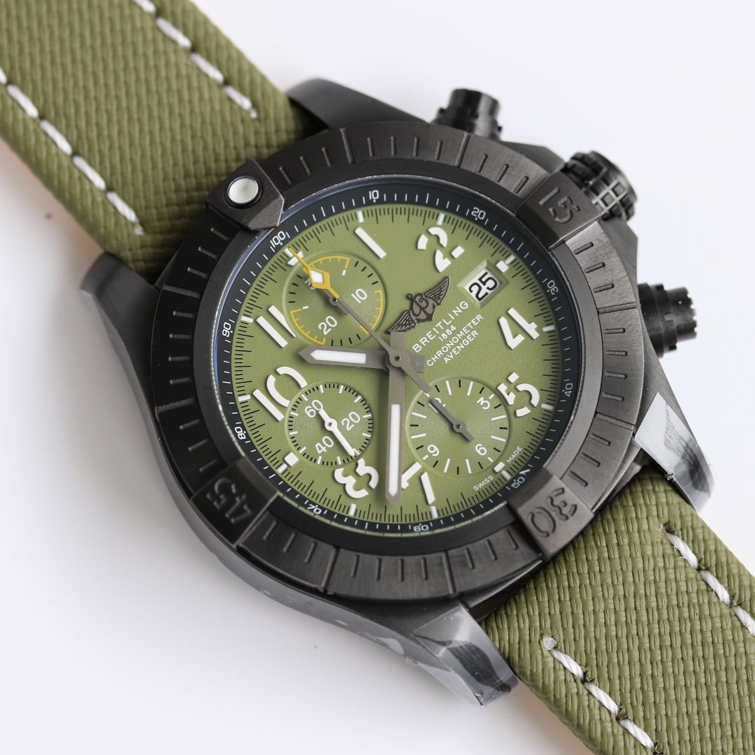 Classic Chronograph 46 mm Watch – IW-2172 - Image 2