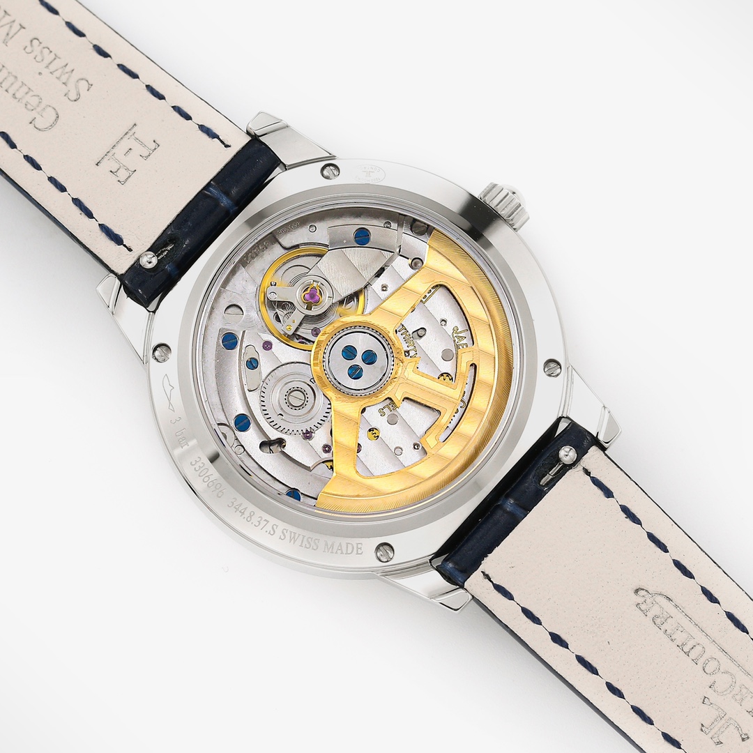 Jaeger-LeCoultre Classic Diamond-Set 34 mm Watch – IW-0539 - Image 8
