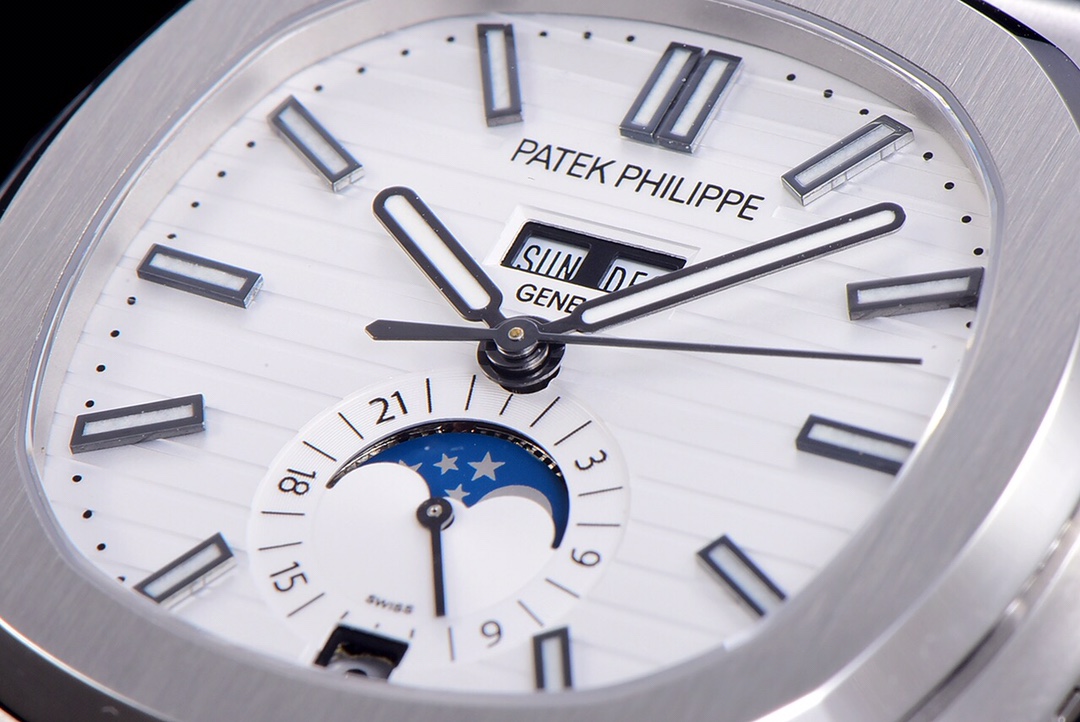 Patek Philippe Nautilus Watch – IW-2614 - Image 5