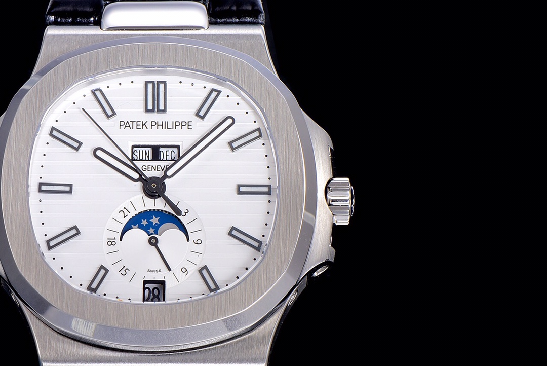 Patek Philippe Nautilus Watch – IW-2614 - Image 3