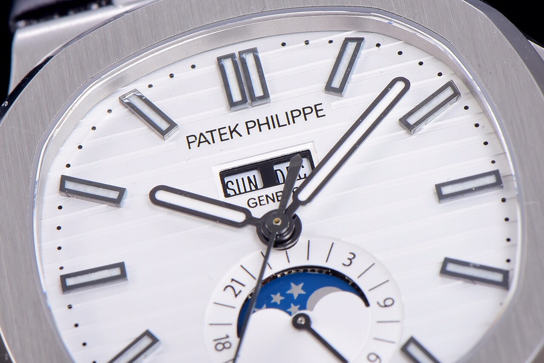 Patek Philippe Nautilus Watch – IW-2614 - Image 6