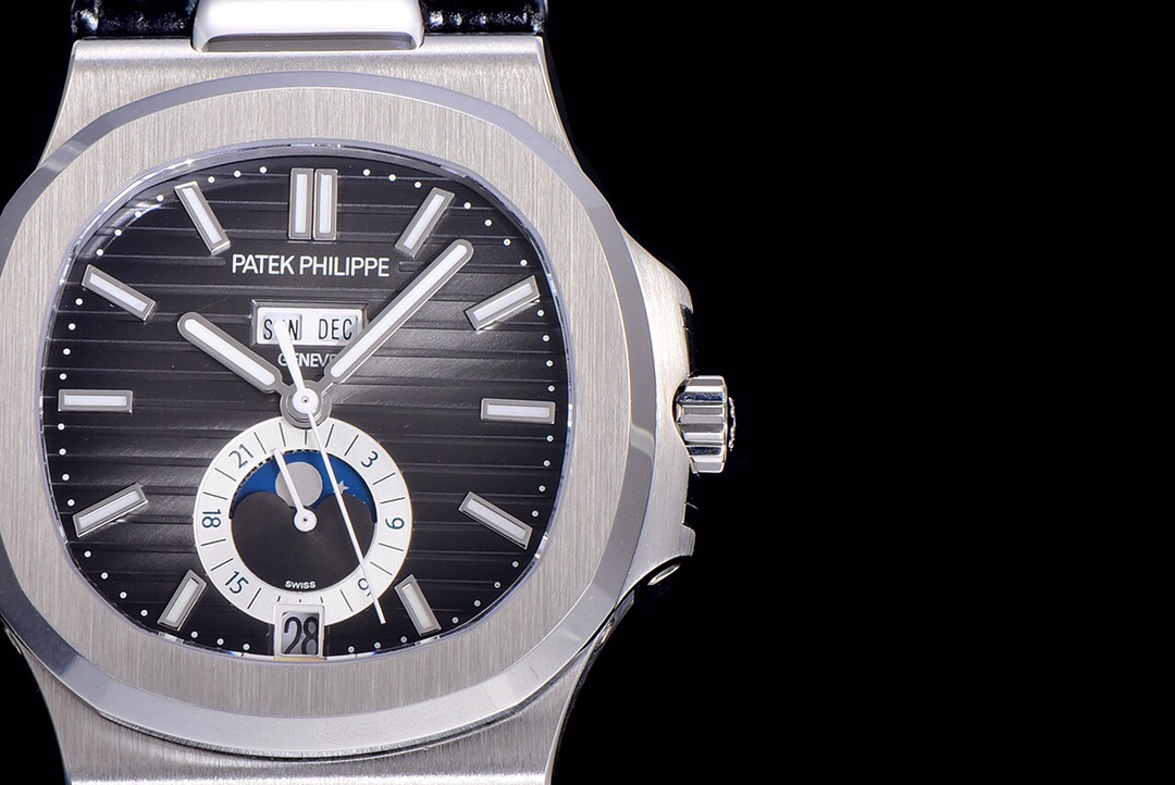 Patek Philippe Nautilus Watch – IW-2696 - Image 3