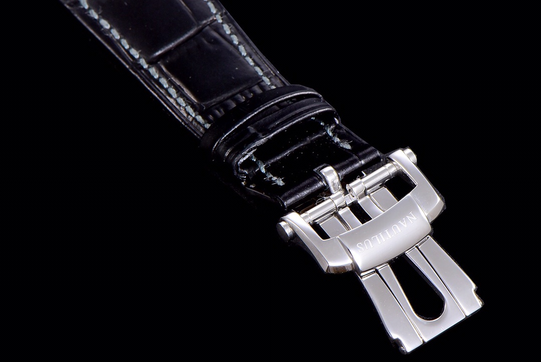 Patek Philippe Nautilus Watch – IW-2696 - Image 9