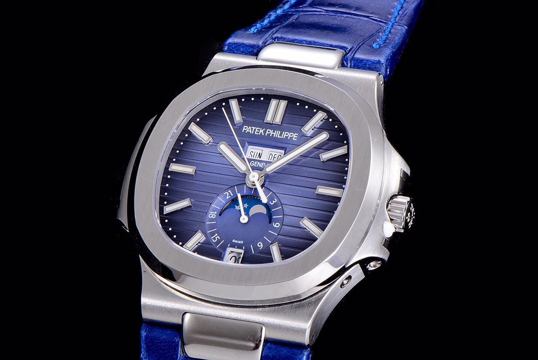 Patek Philippe Nautilus Watch – IW-2695 - Image 6