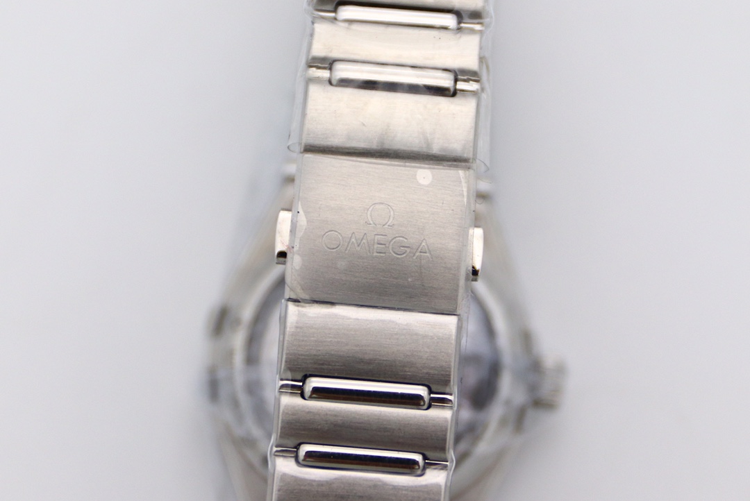 Omega Constellation 29 mm Watch – IW-1482 - Image 8