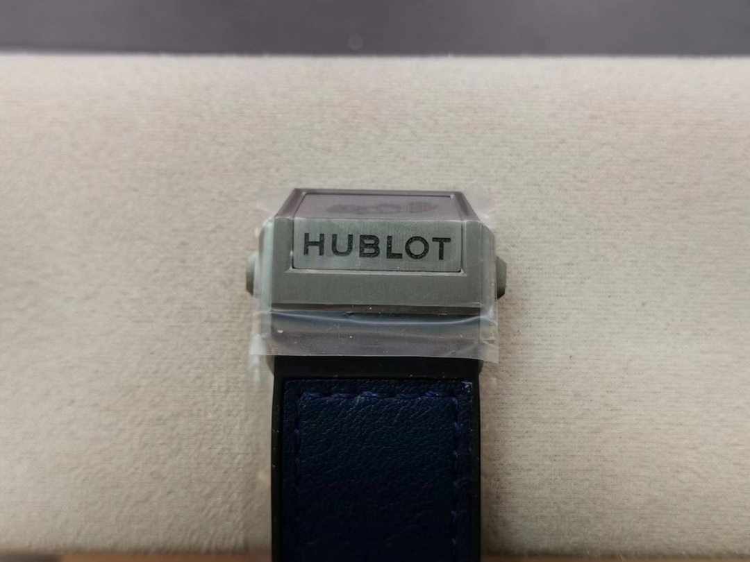 Hublot Classic Watch – IW-0357 - Image 8