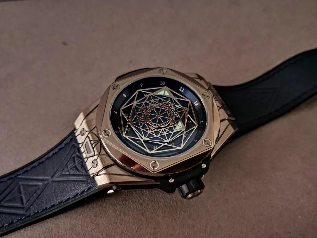 Hublot Classic Watch – IW-0357 - Image 4