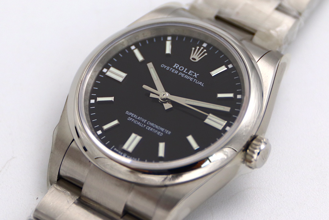 Rolex Oyster Perpetual Ice Blue Luminous 36 mm Watch – IW-0179 - Image 3