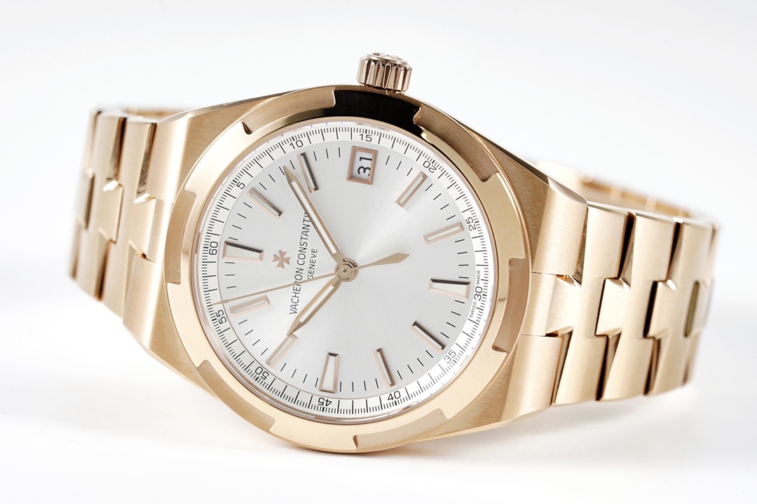 Vacheron Constantin Overseas 41 mm Watch – IW-0993 - Image 2
