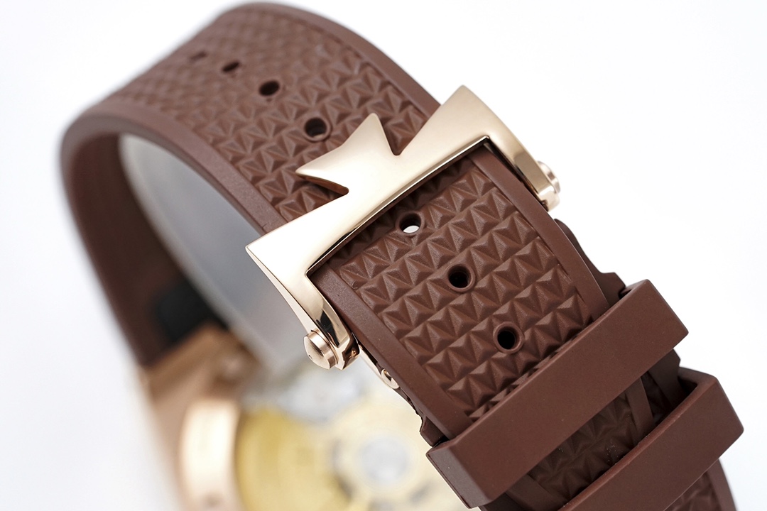 Vacheron Constantin Overseas 41 mm Watch – IW-0993 - Image 9