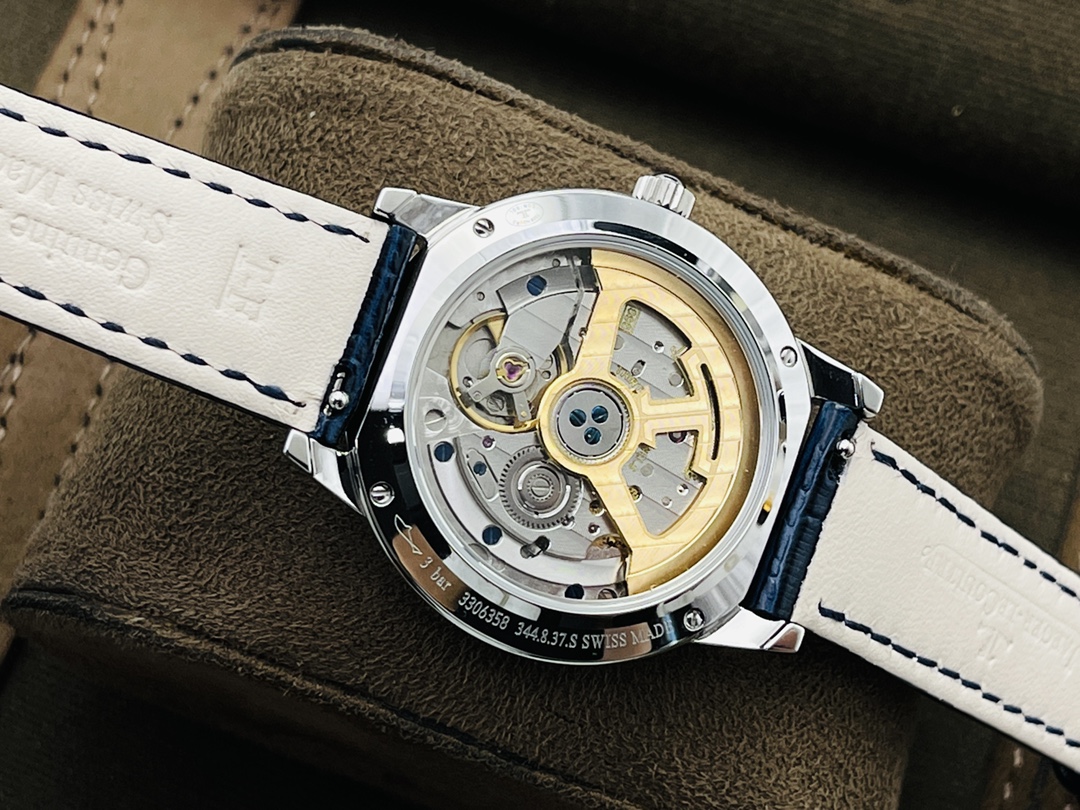 Jaeger-LeCoultre Classic 34 mm Watch – IW-0552 - Image 7