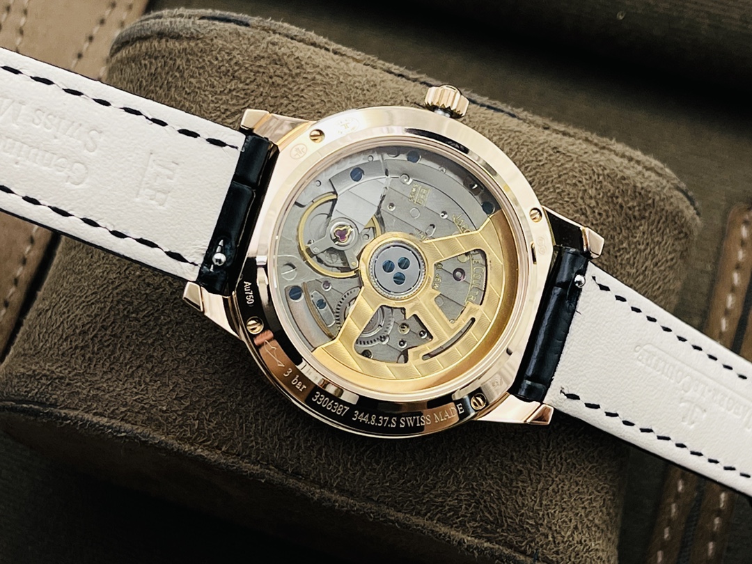 Jaeger-LeCoultre Classic 34 mm Watch – IW-0551 - Image 7
