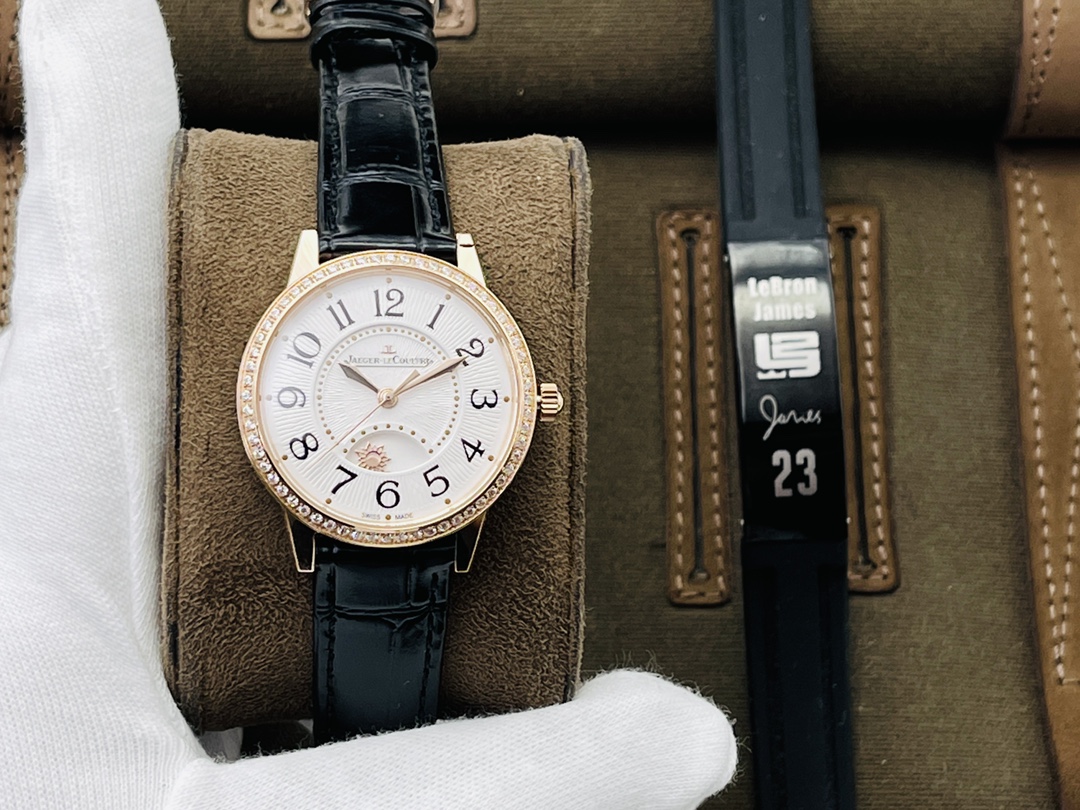 Jaeger-LeCoultre Classic 34 mm Watch – IW-0551