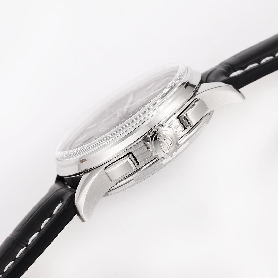 Breitling Classic Chronograph 42 mm Watch – IW-2233 - Image 7