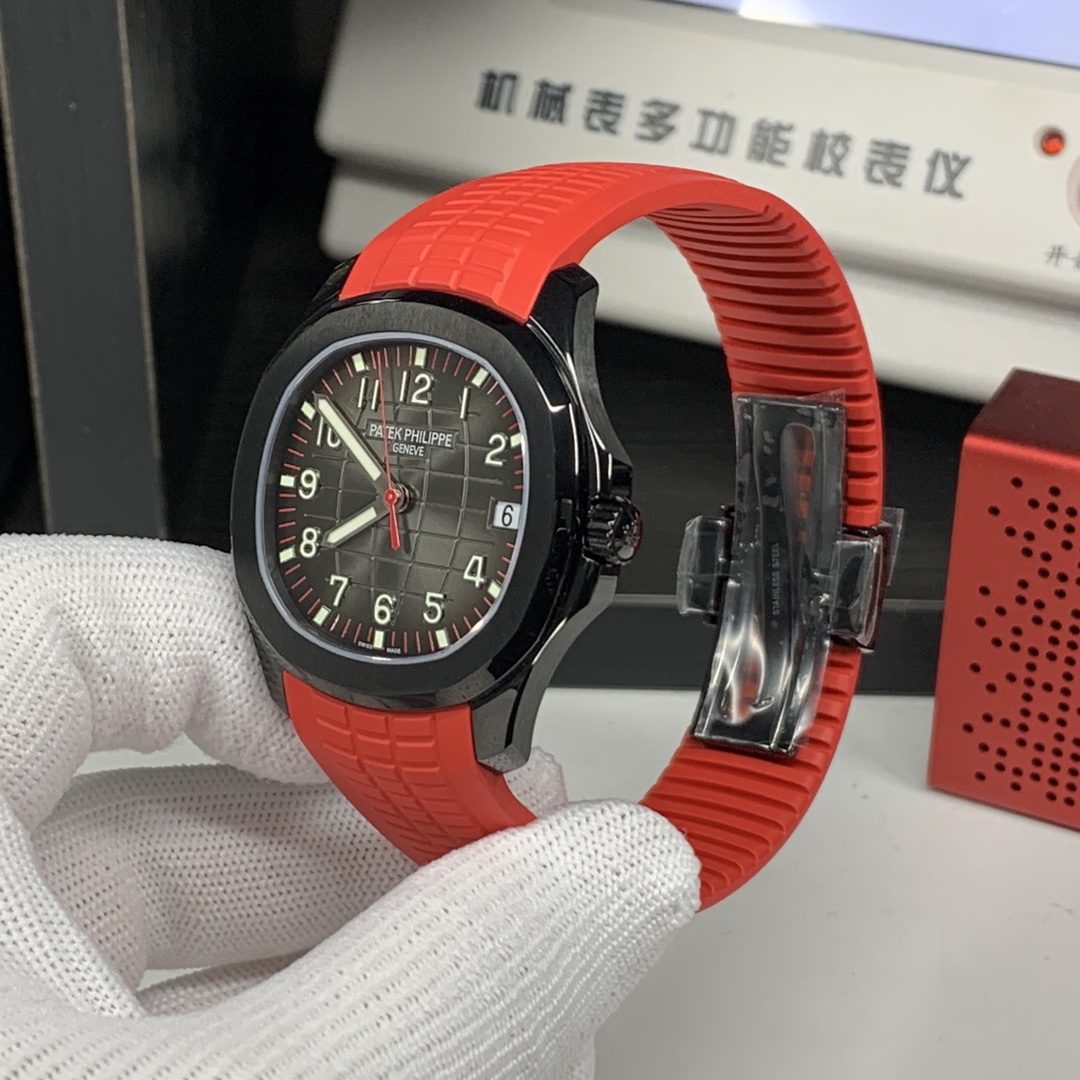 Patek Philippe Explorer 40 mm Watch – IW-2466 - Image 3