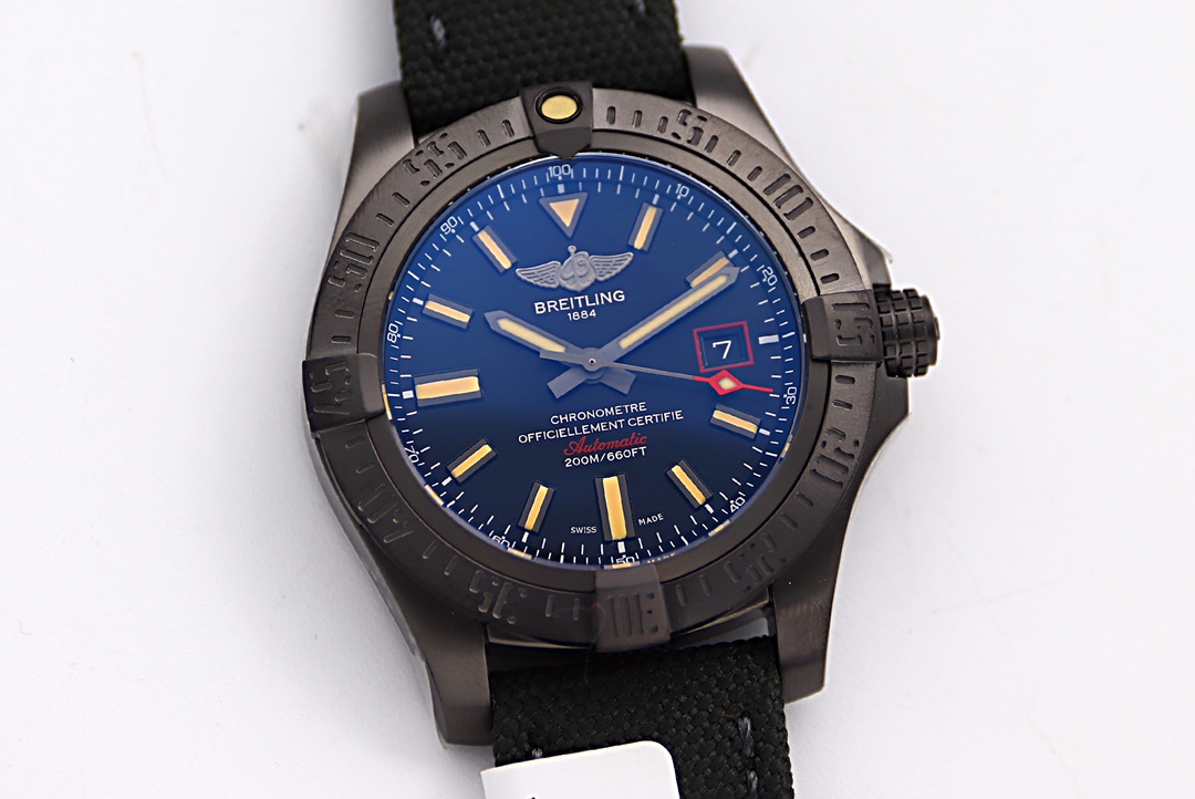 Breitling Classic Luminous 44 mm Watch – IW-0659 - Image 2