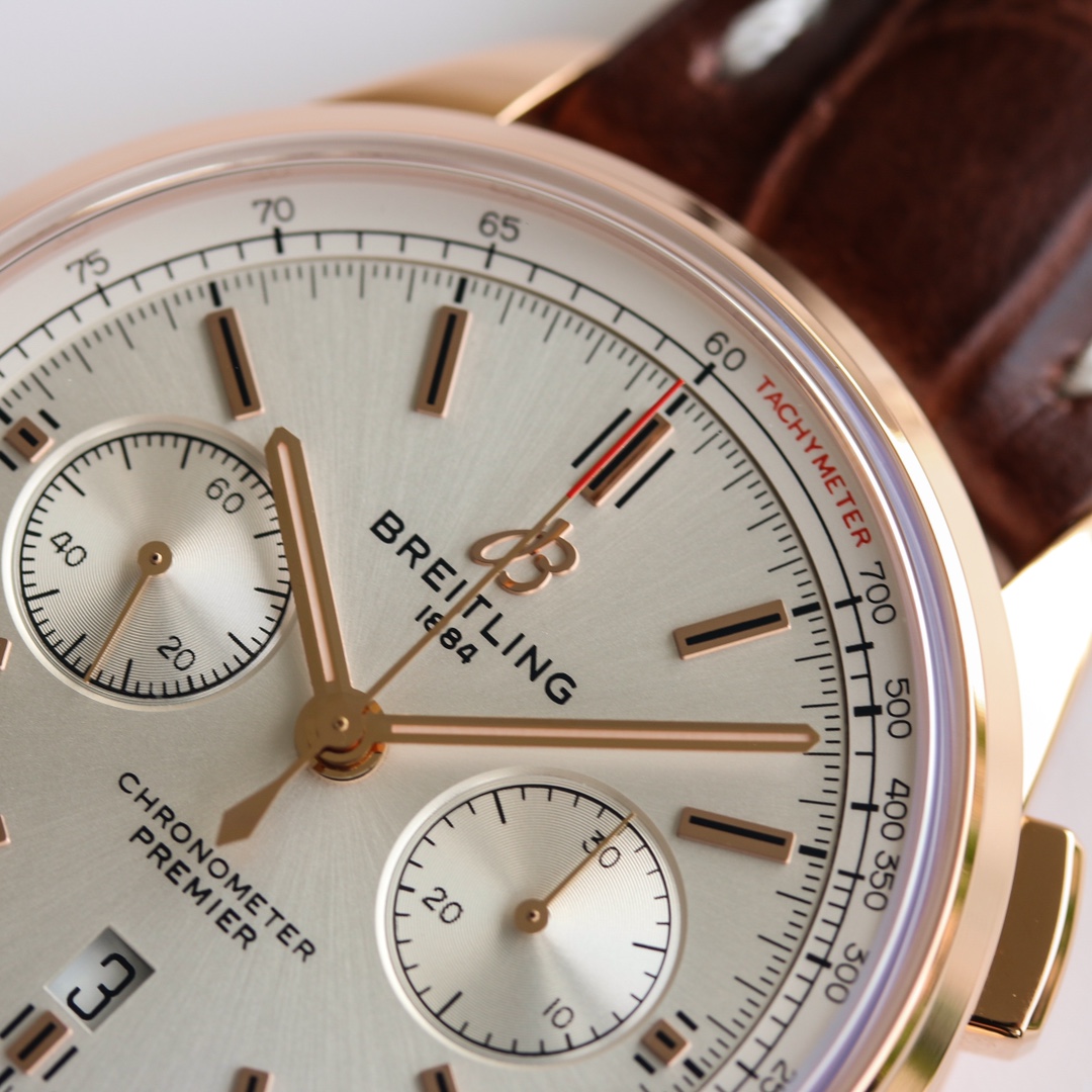 Breitling Classic Chronograph 42 mm Watch – IW-0692 - Image 4