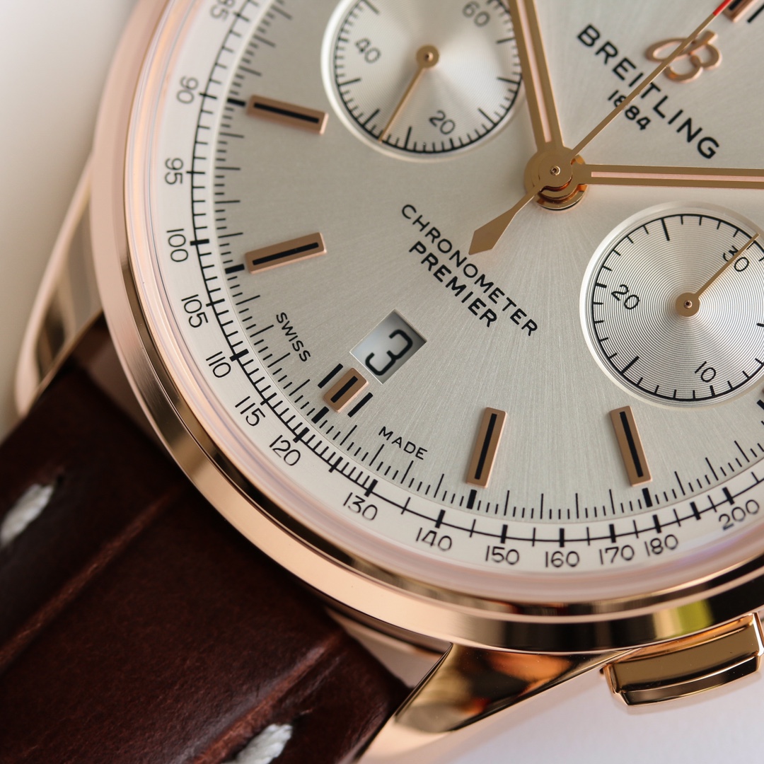 Breitling Classic Chronograph 42 mm Watch – IW-0692 - Image 5