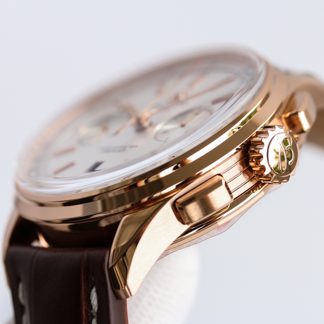Breitling Classic Chronograph 42 mm Watch – IW-0692 - Image 6