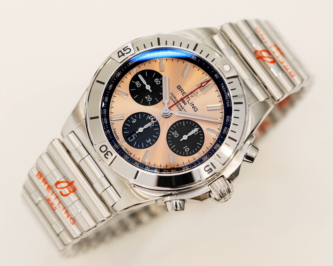 Breitling Classic 42 mm Watch – IW-0655