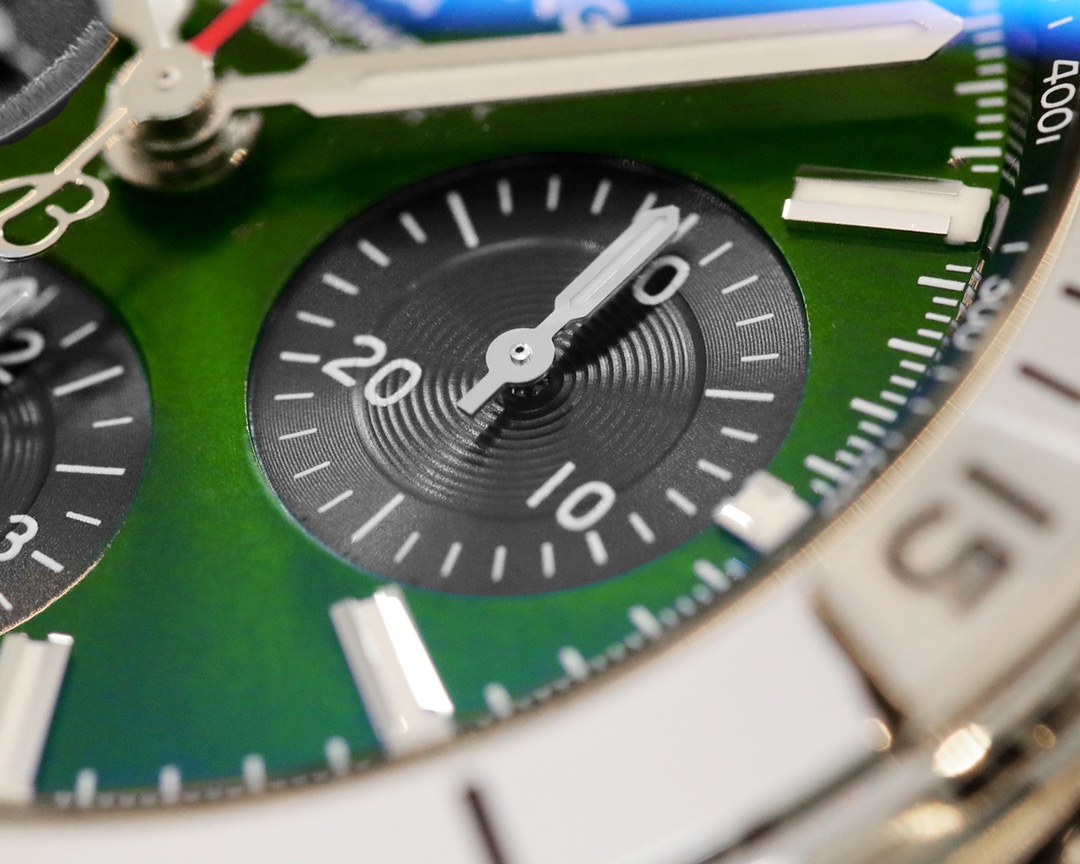 Breitling Classic 42 mm Watch – IW-0656 - Image 7