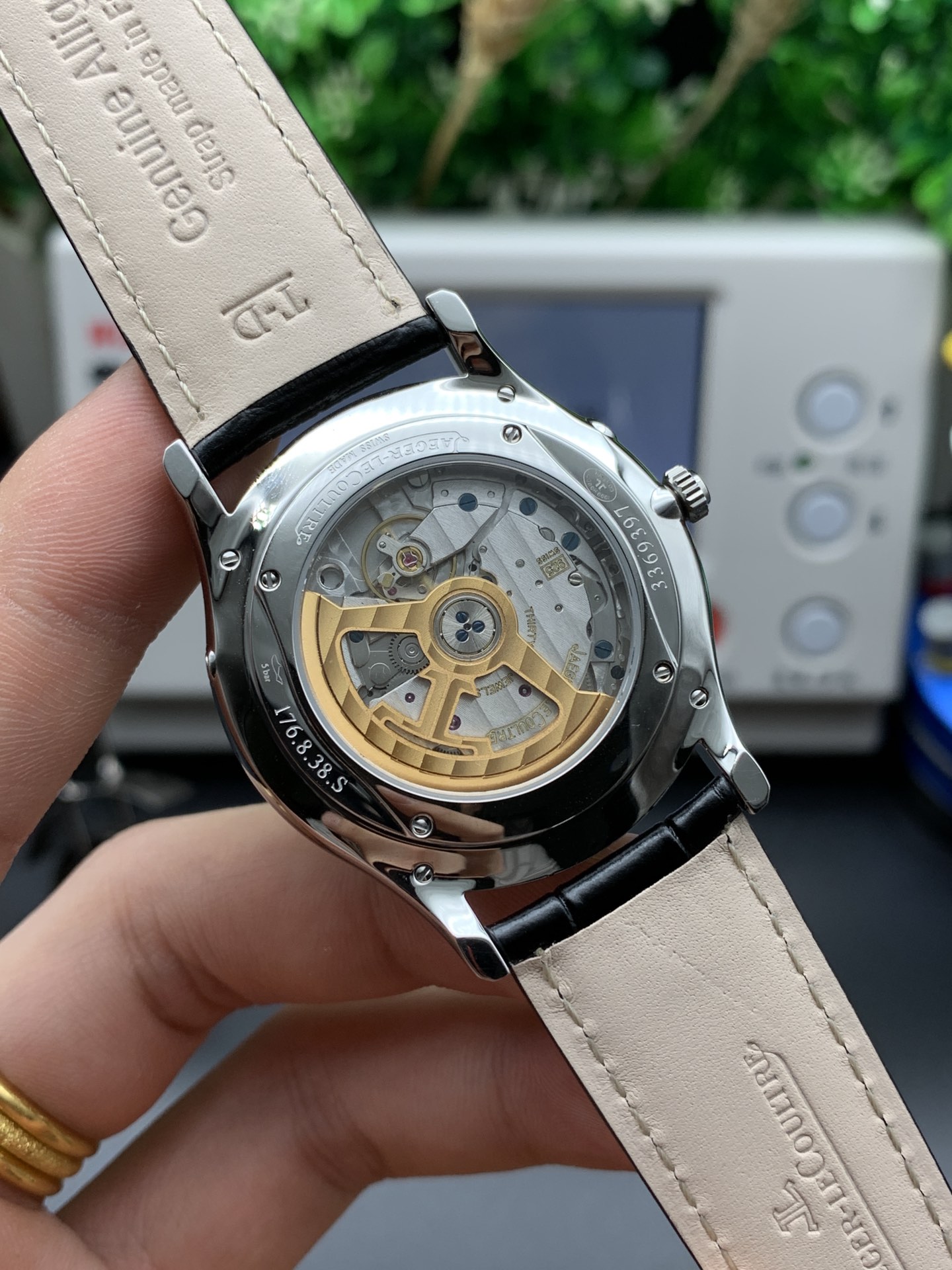 Jaeger-LeCoultre Classic Moonphase Watch – IW-0480 - Image 4
