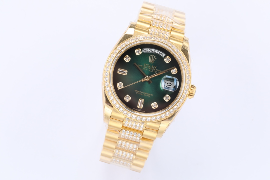 Day-Date Diamond-Set 36 mm Watch – IW-3079 - Image 3