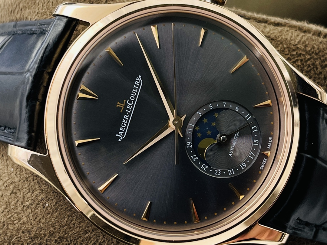 Jaeger-LeCoultre Master Control Moonphase 39 mm Watch – IW-0507 - Image 4
